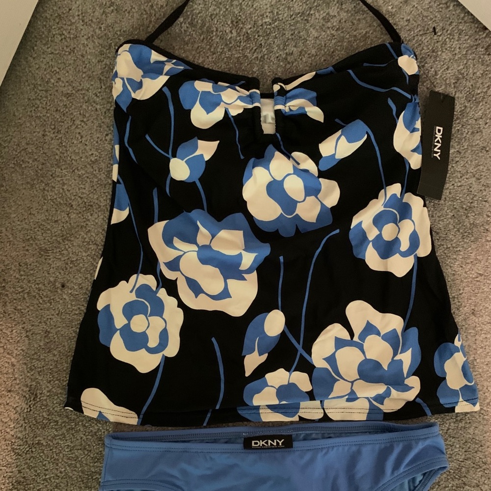 Tankini - Picture 2 of 5